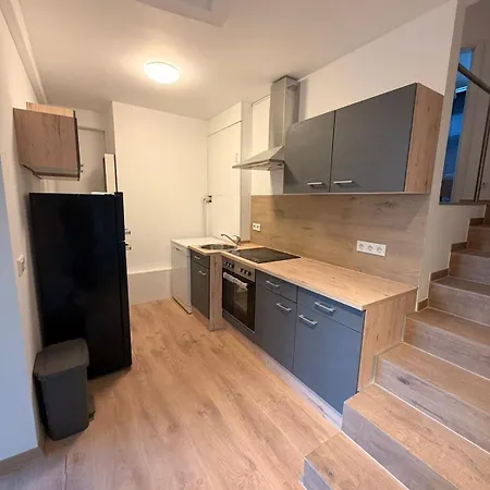 Modernes 4 Schlafzimmer In Der Altstadt Апартаменты *