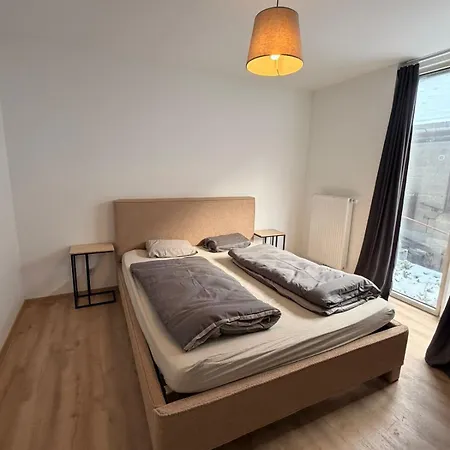 Modernes 4 Schlafzimmer In Der Altstadt *