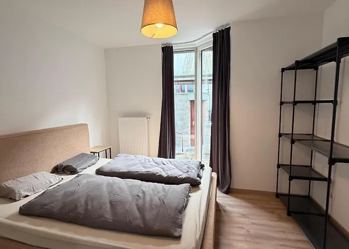 Modernes 4 Schlafzimmer In Der Altstadt *